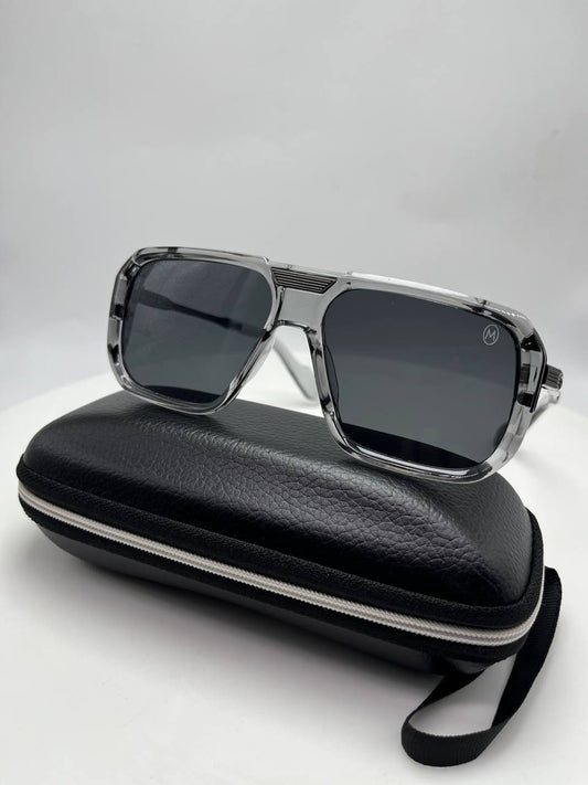 نظارات شمسية عصرية بتصميم فاخر – حماية وأناقة في كل إطلالة